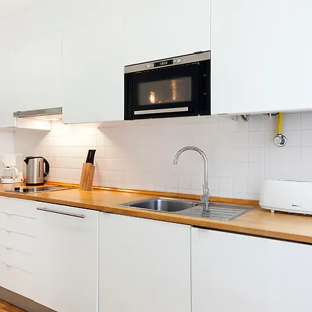 Apartment Hello Castelo
